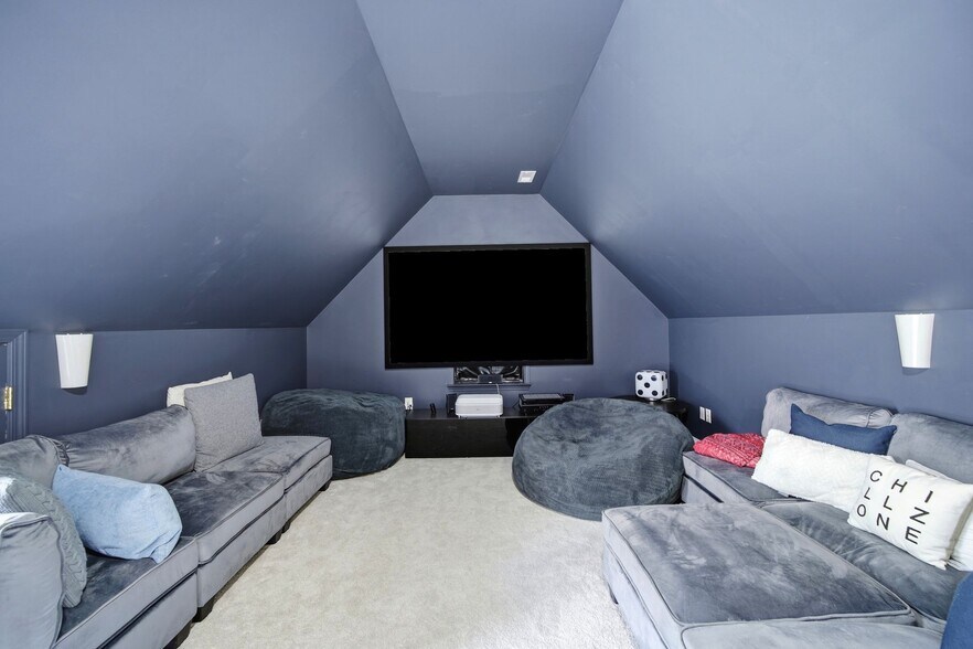 Building Photo - 6011 Latta Springs Cir