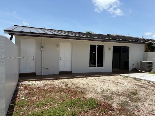 Building Photo - 15105 SW 113th Ct