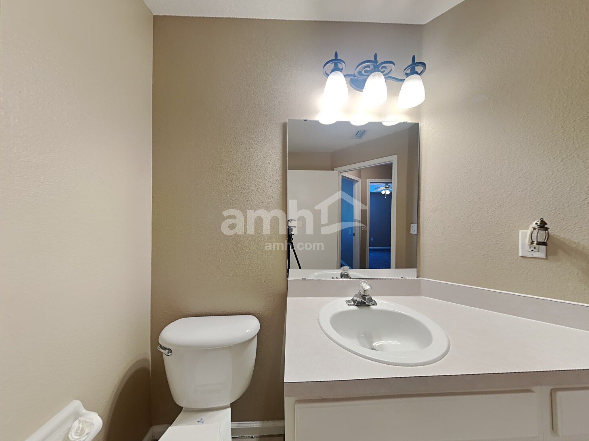 Building Photo - 1107 Summer Breeze Dr