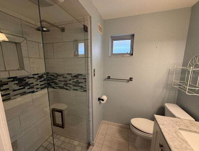 Building Photo - 5835 Tidewood Ave