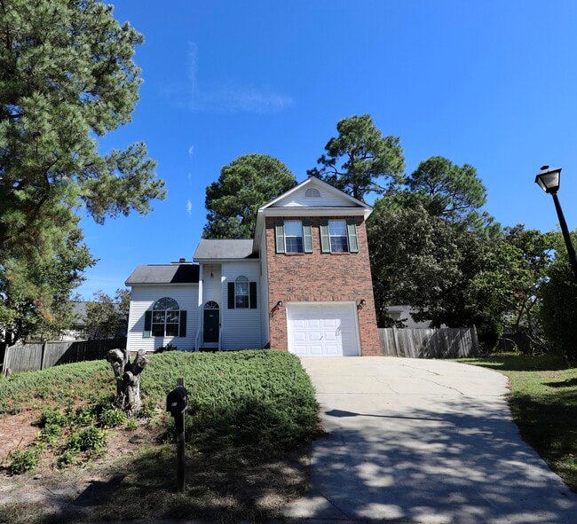 Building Photo - 21 N Trace Ct