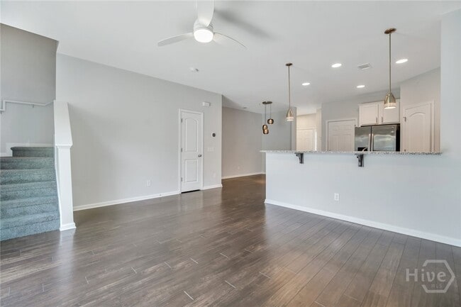 Building Photo - 295 Cantle Dr