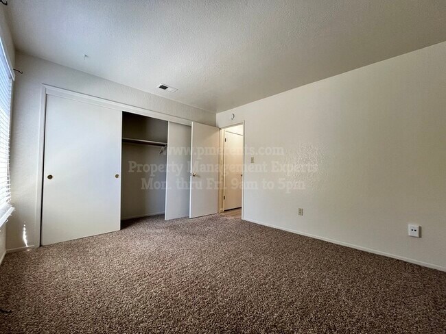 Building Photo - 5876 Alexandria Pl