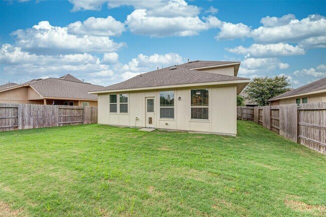 Building Photo - 18011 Alora Springs Trace