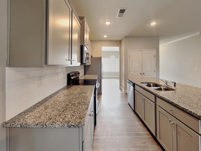 Building Photo - 3201 Emerald Ridge Ct