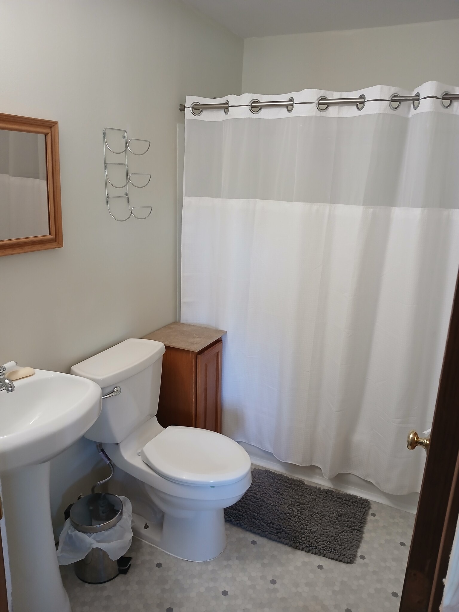 Building Photo - 3936 Svedlund St