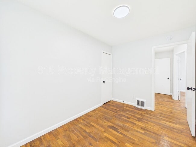 Building Photo - 10323 East 20th St S