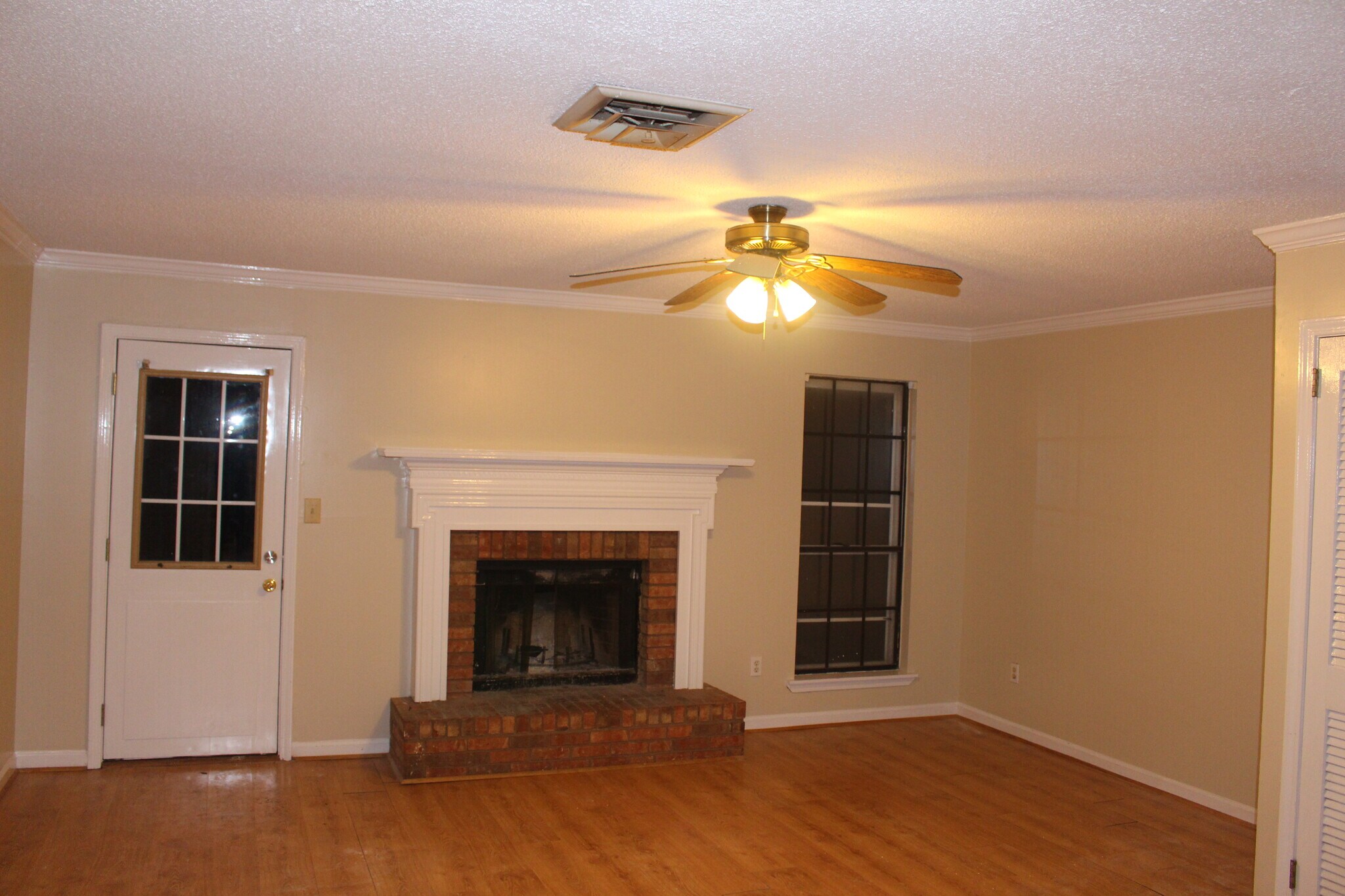 Building Photo - 359 Jamestown Manor Dr