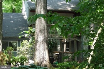 Building Photo - 14913 Wellwood Rd