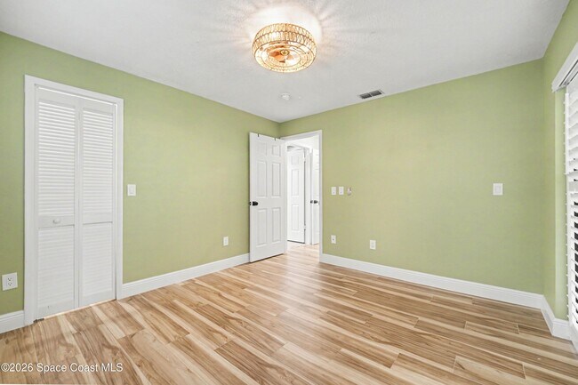 Building Photo - 8741 Seagrape Ct