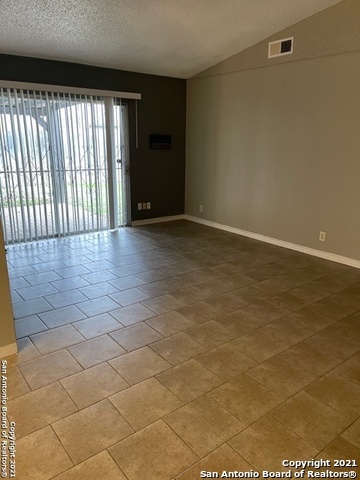 Building Photo - 6614 Cedar Hill