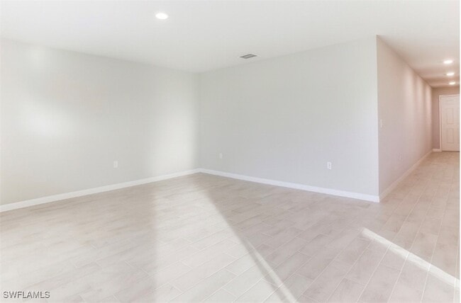 Building Photo - 3003 Lady Ln