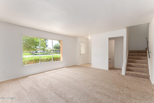 Building Photo - 8548 E McDonald Dr