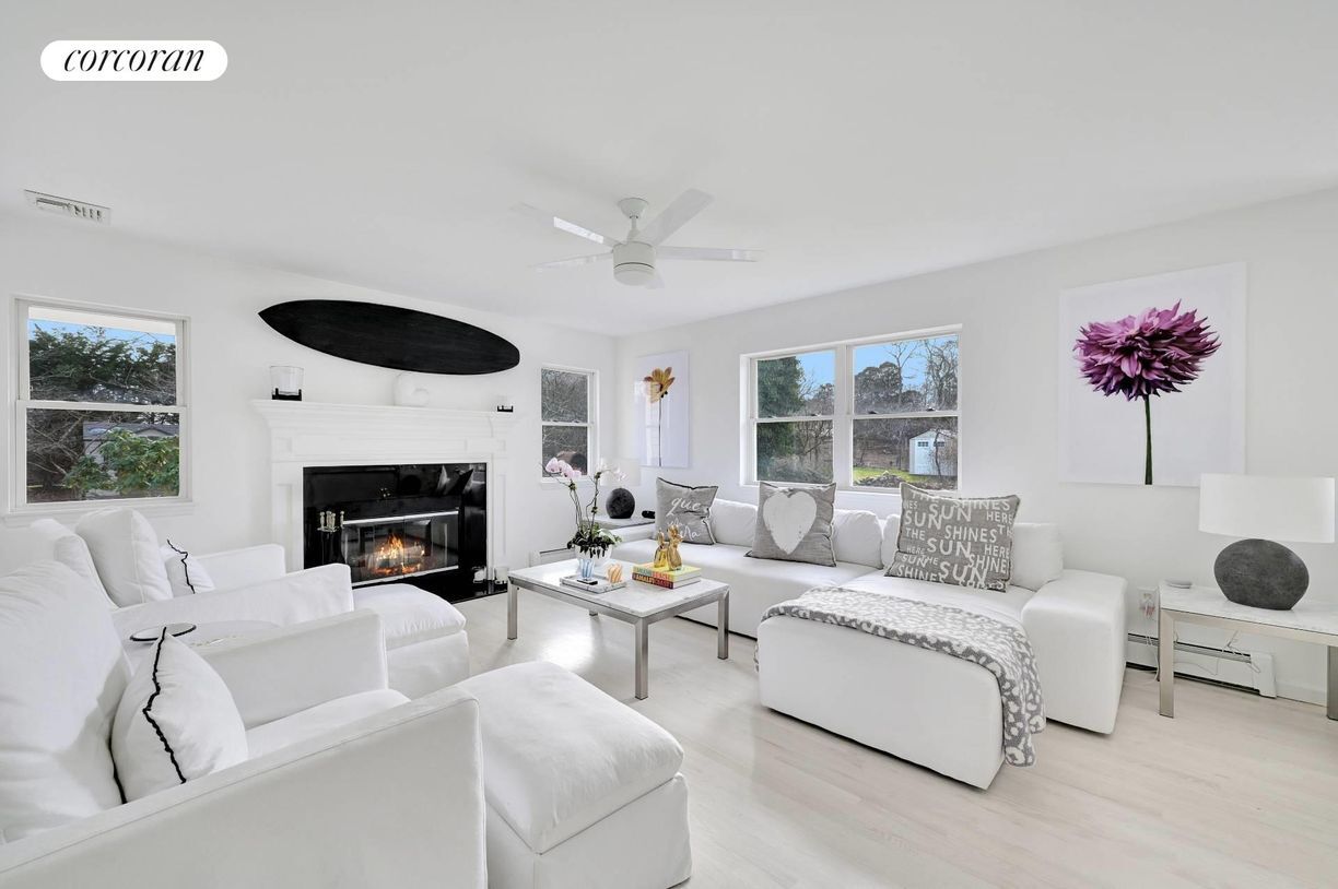 Building Photo - 167 Tuckahoe Ln