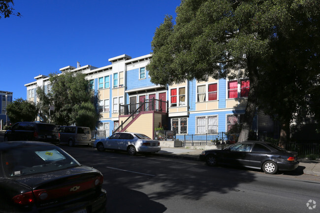 Building Photo - Robert Pitts Apartments