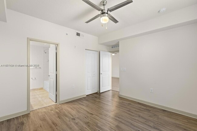 Building Photo - 320 Franklin Club Dr