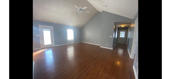 Building Photo - 931 Hidden Loop Dr