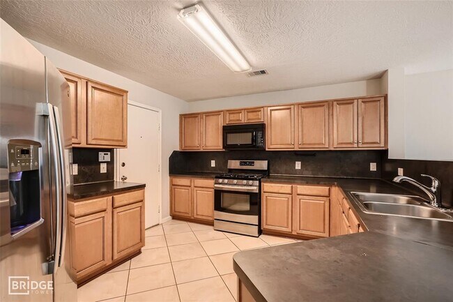 Building Photo - 514 Remington Glen Ct