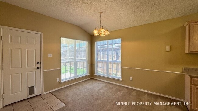 Building Photo - 7514 Paris Ave