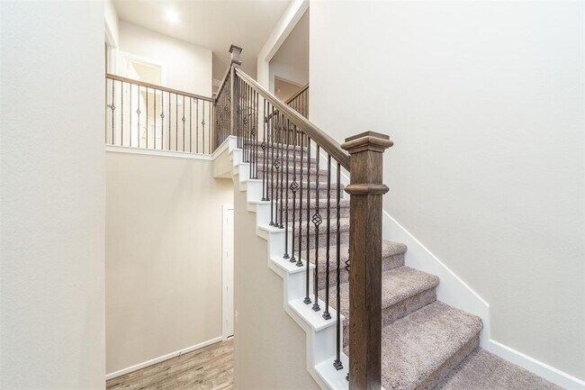 Building Photo - 4518 Primrose Valley Ln