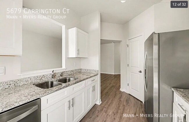 Building Photo - 5679 Carrington Ct