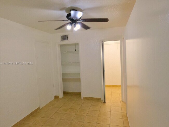 Building Photo - 4636 Holt Rd