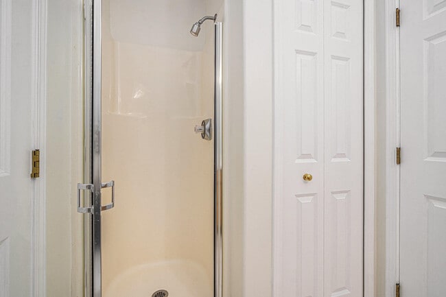 Building Photo - 4058 Boulder Pond Dr