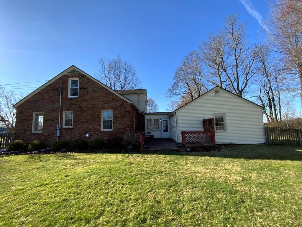 Building Photo - 1194 Woodland Rd