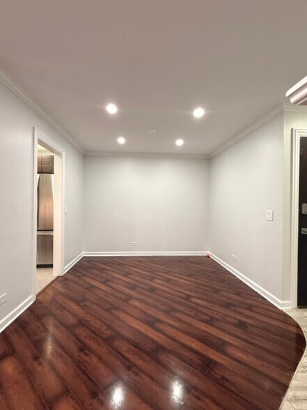 Building Photo - 1168 Middlebury Ln