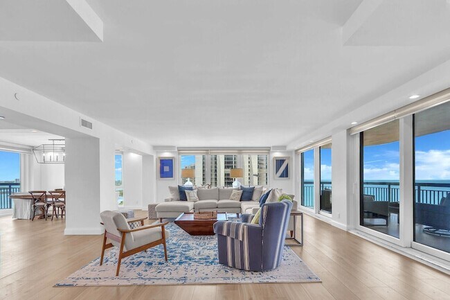 Building Photo - 5380 N Ocean Dr