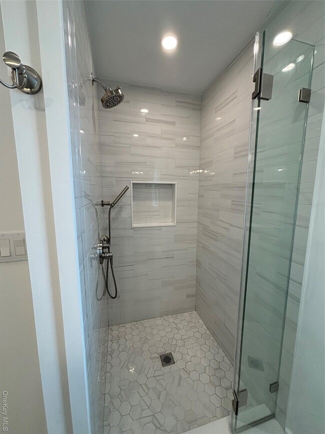 Building Photo - 18 Louisiana St