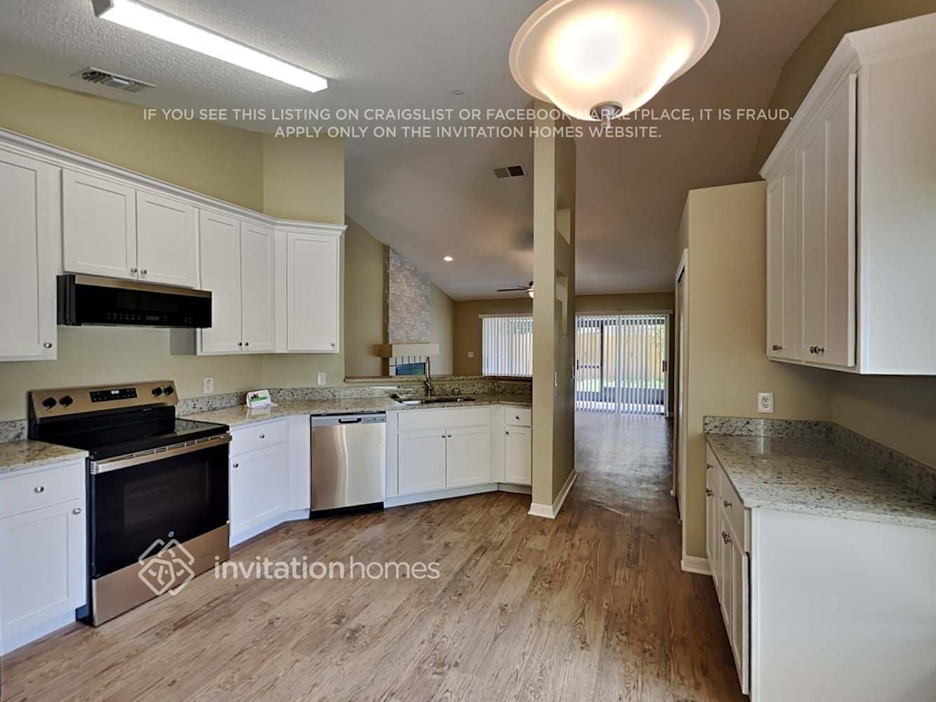 Building Photo - 1054 Providence Ln