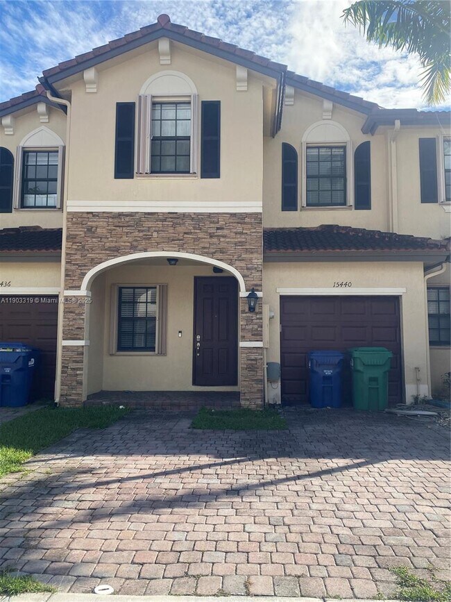 Primary Photo - 15440 SW 119th Terrace