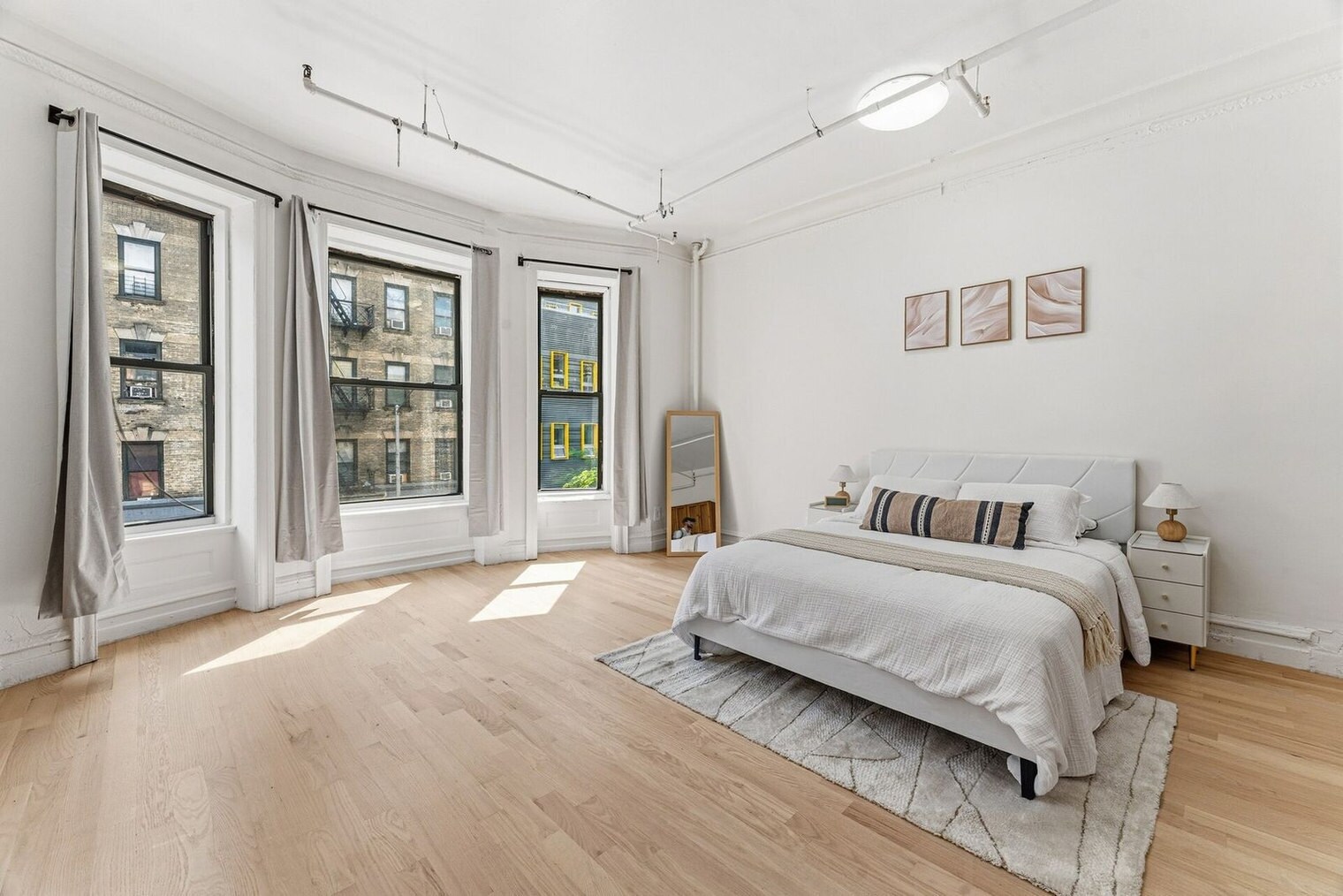 Building Photo - 527 W 162nd St