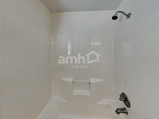 Building Photo - 3063 Romain Trail