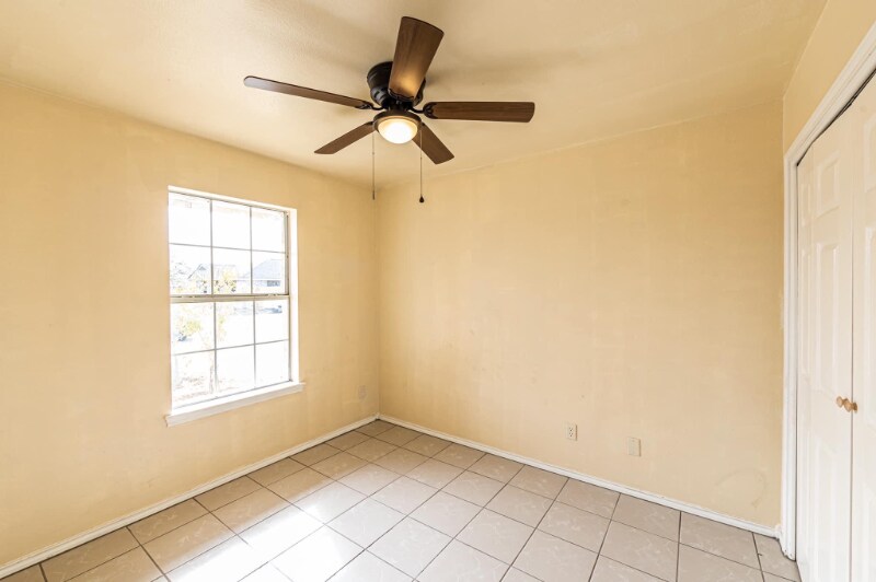 Building Photo - 604 Gage Loop