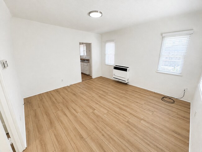 Building Photo - 9088-9094 Nye Road