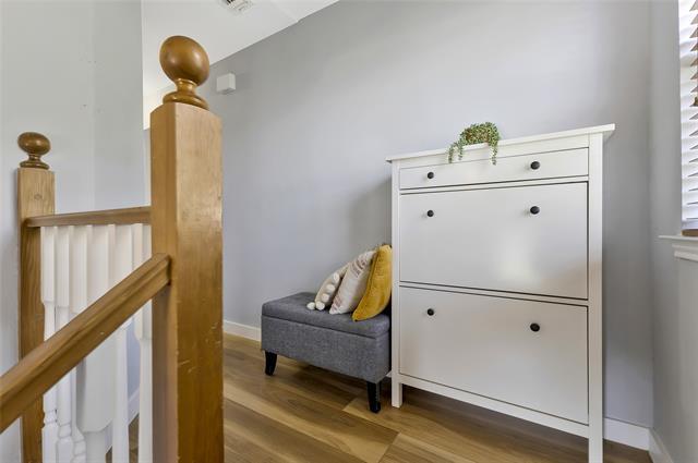 Building Photo - 2209 Walnut Grove Ln