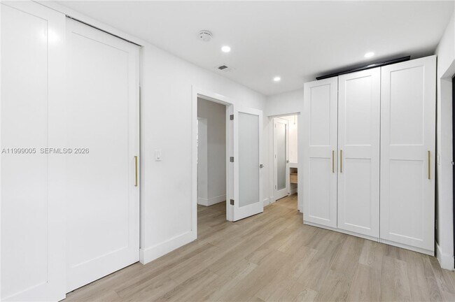 Building Photo - 86 NE 110th St