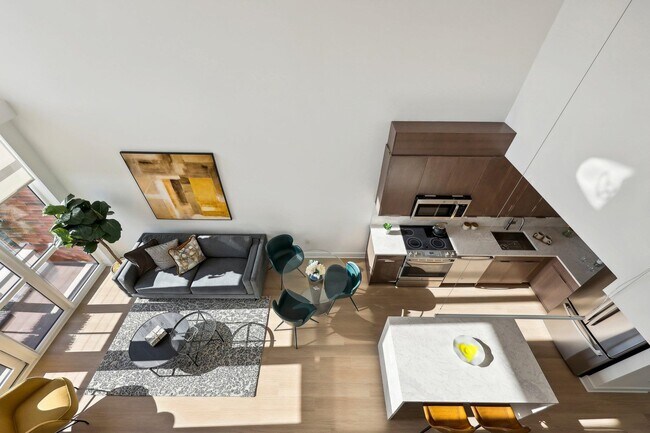 Building Photo - 14 Lincoln Pl