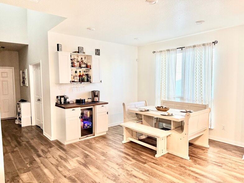 Dining Room - 834 Ross Rd