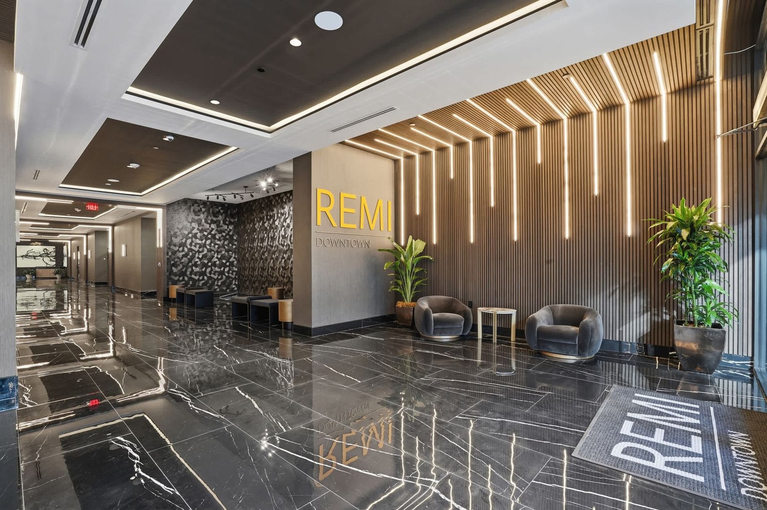 Building Photo - 411 N Akard St