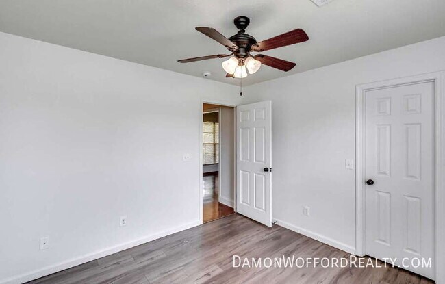 Building Photo - 107 Emery Drive