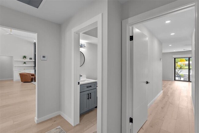 Building Photo - 8611 Gullane Ct