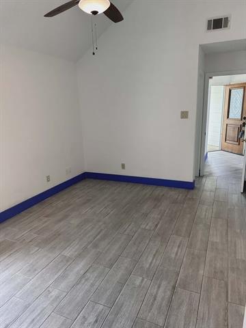 Building Photo - 4124 Hollow Oak Dr