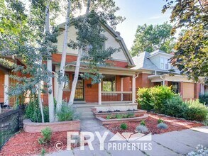 Building Photo - Beautifully Remodeled Potter Highlands Vic...