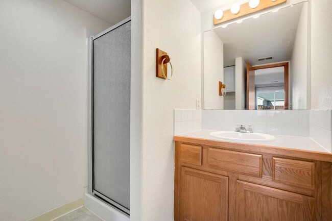 Building Photo - 5799 Aspen View Pl