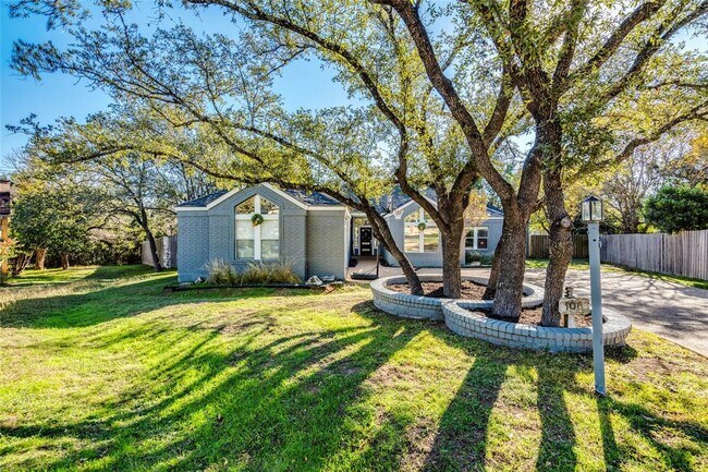 Building Photo - 106 Rupen Ct