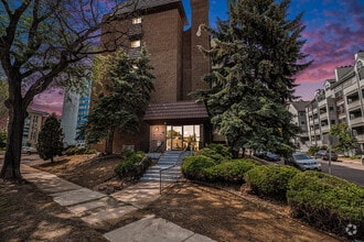 Building Photo - 4110 Hale Pkwy