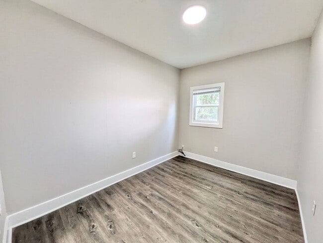 Building Photo - Comfortable 3BR Single-Family Home Near Downtown Pueblo